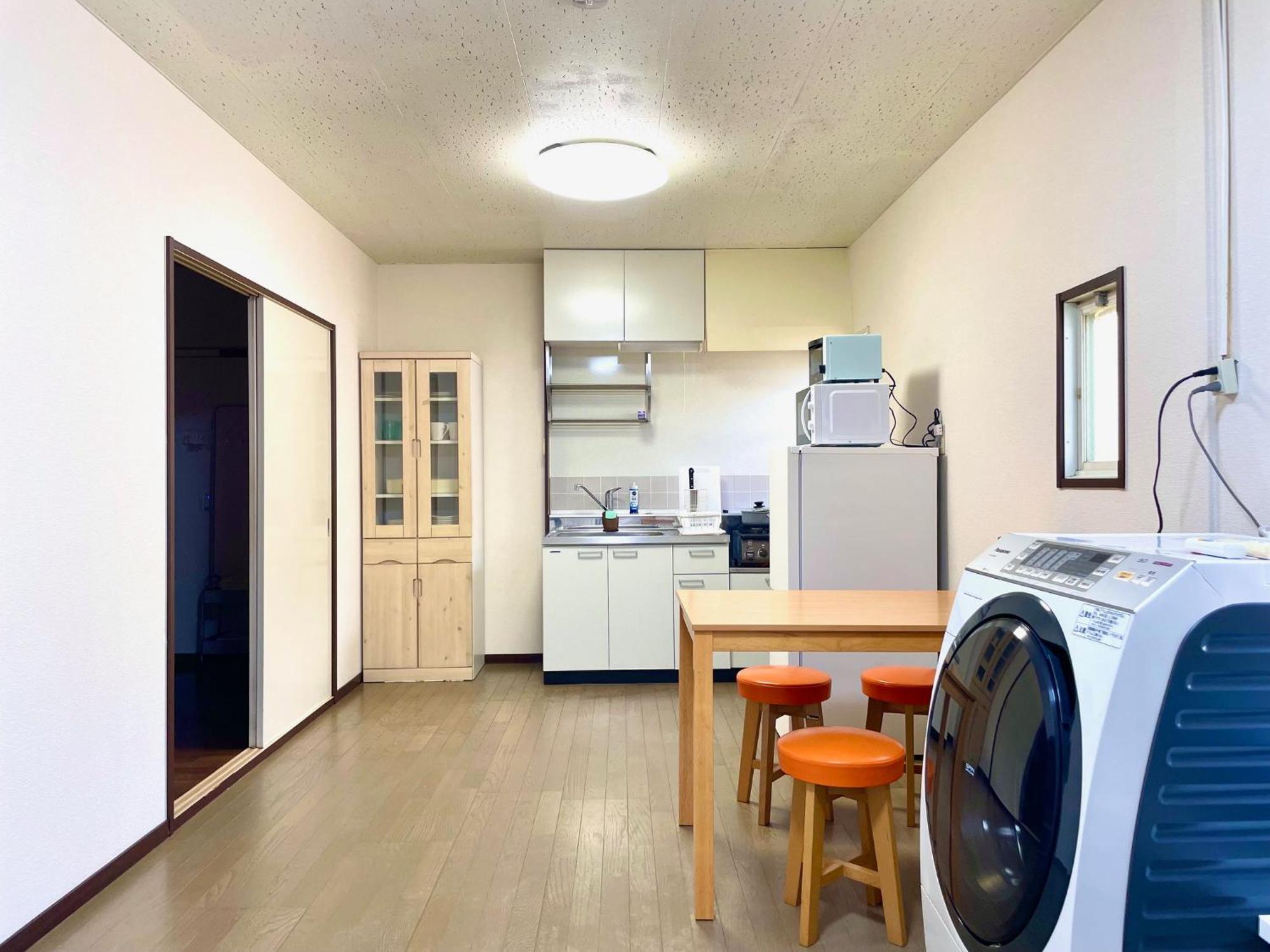 Guest House MEETS Okayama Bagian luar foto