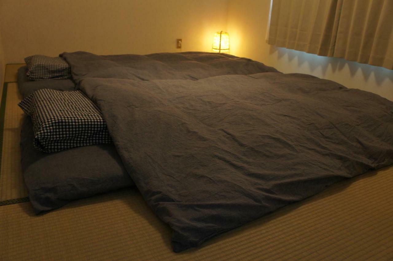 Guest House MEETS Okayama Bagian luar foto
